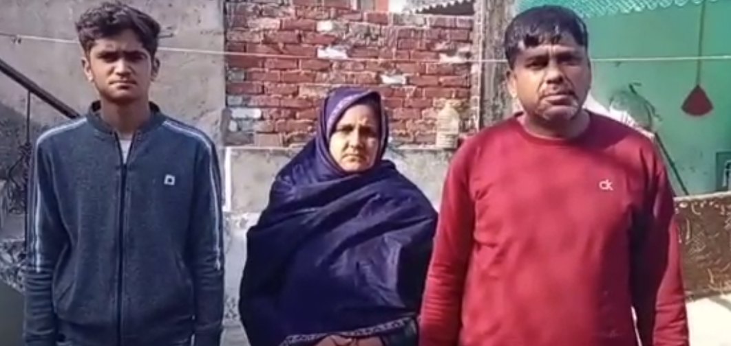https://phmnews.com/ruckus-at-ghaziabad-ssp-office-with-his-wife-and-children-over-kerosene/